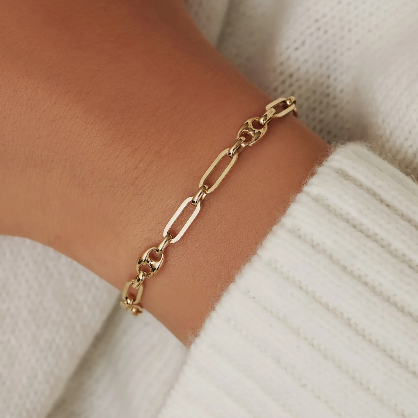 Isabel Bernard Aidee Demie 14 karaat gouden schakelarmband Online