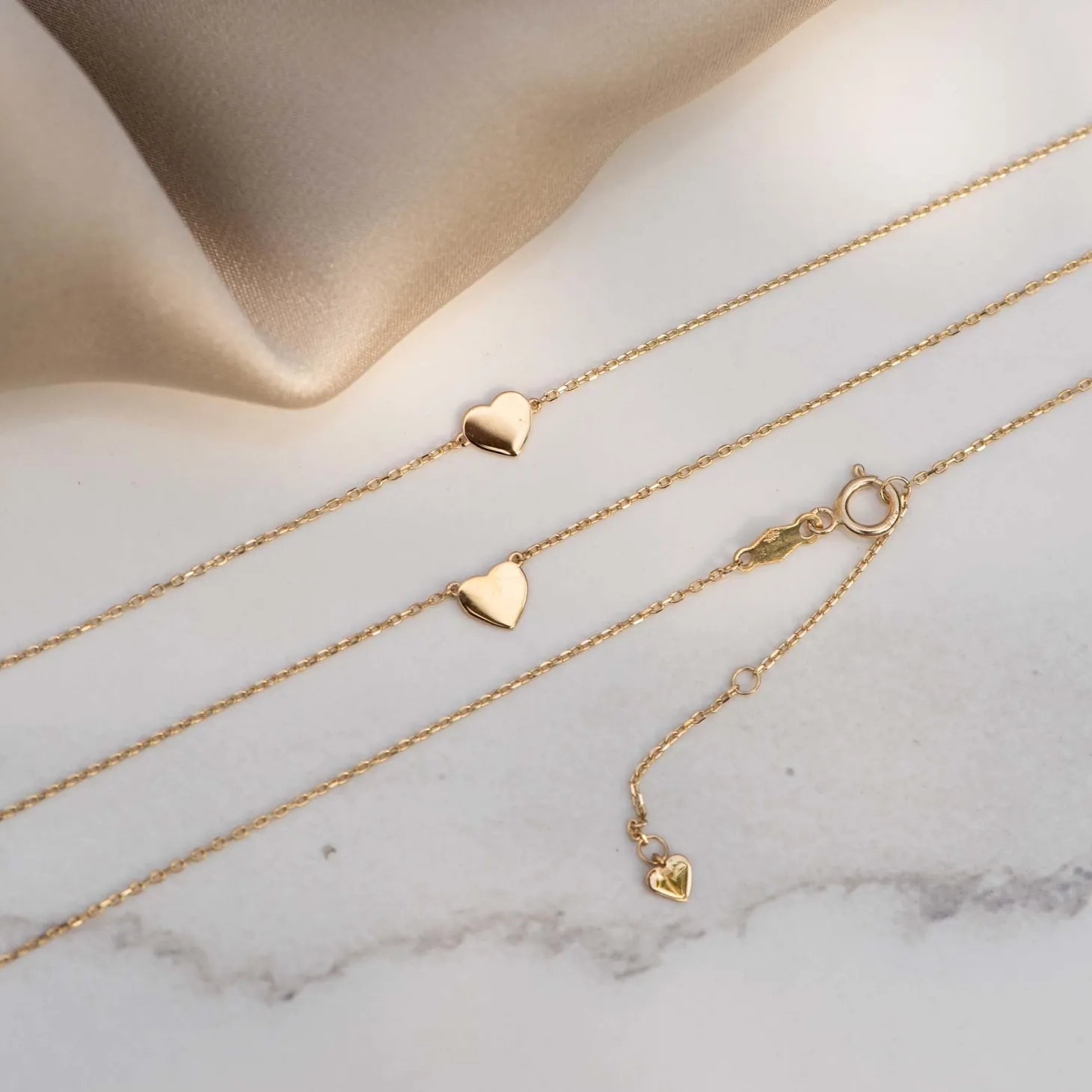 Isabel Bernard Belleville Amore 14 karaat gouden collier met hartje Hot