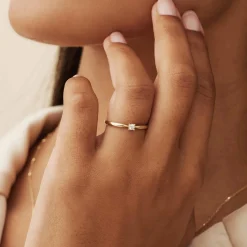 Isabel Bernard De la Paix Celesse 14 karaat gouden ring met diamant 0.07 karaat Best