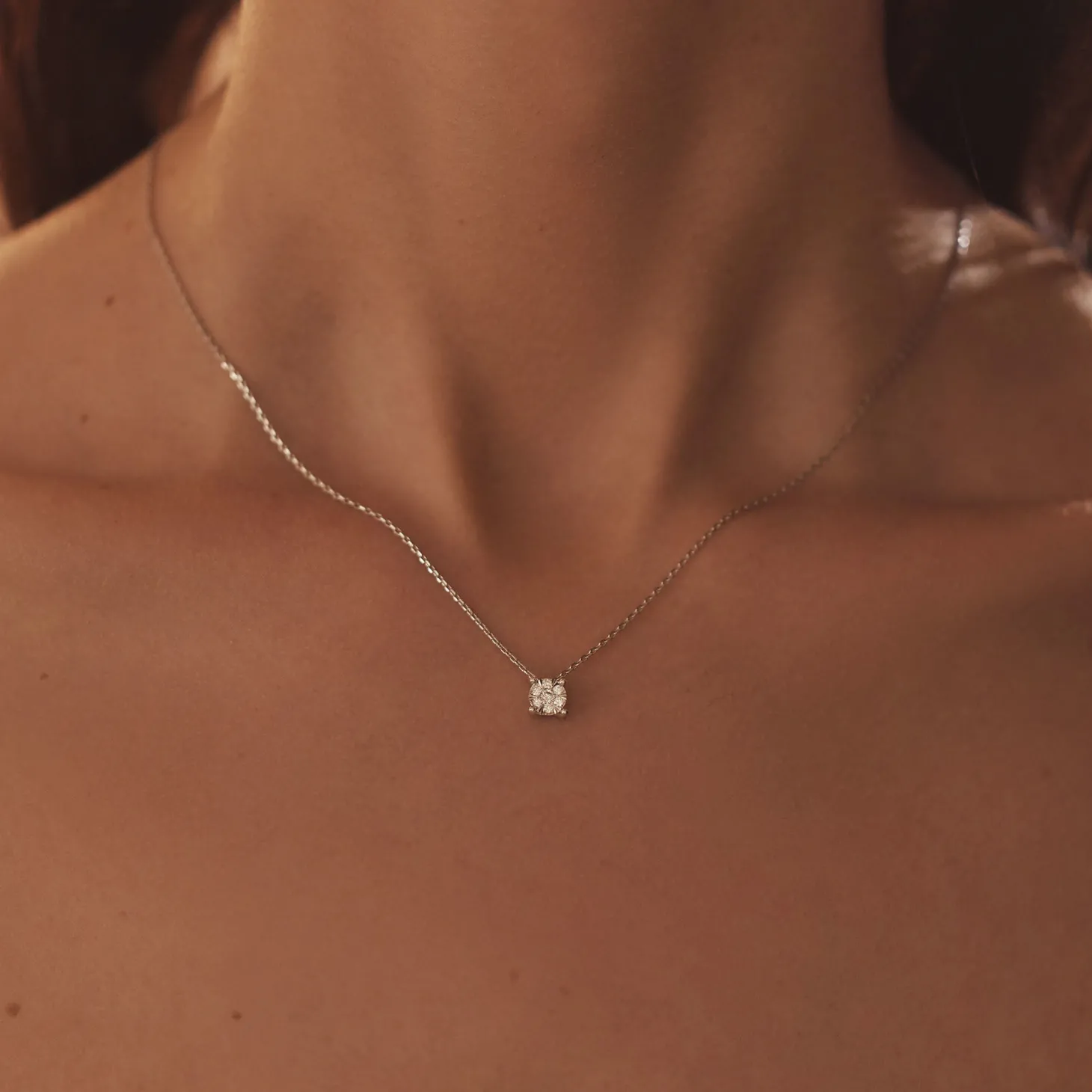Isabel Bernard De la Paix Hanaé 14 karaat witgouden collier met diamant 0.14 karaat New