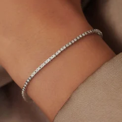 Isabel Bernard De la Paix Madeline 14 karaat witgouden tennis armband met diamant 1.08 karaat Shop