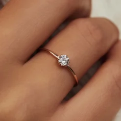 Isabel Bernard La Concorde Abelle 14 karaat rosé gouden ring met zirkonia steentje Clearance