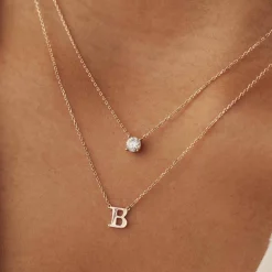 Isabel Bernard La Concorde Chloé 14 karaat rosé gouden initial collier met letter Outlet