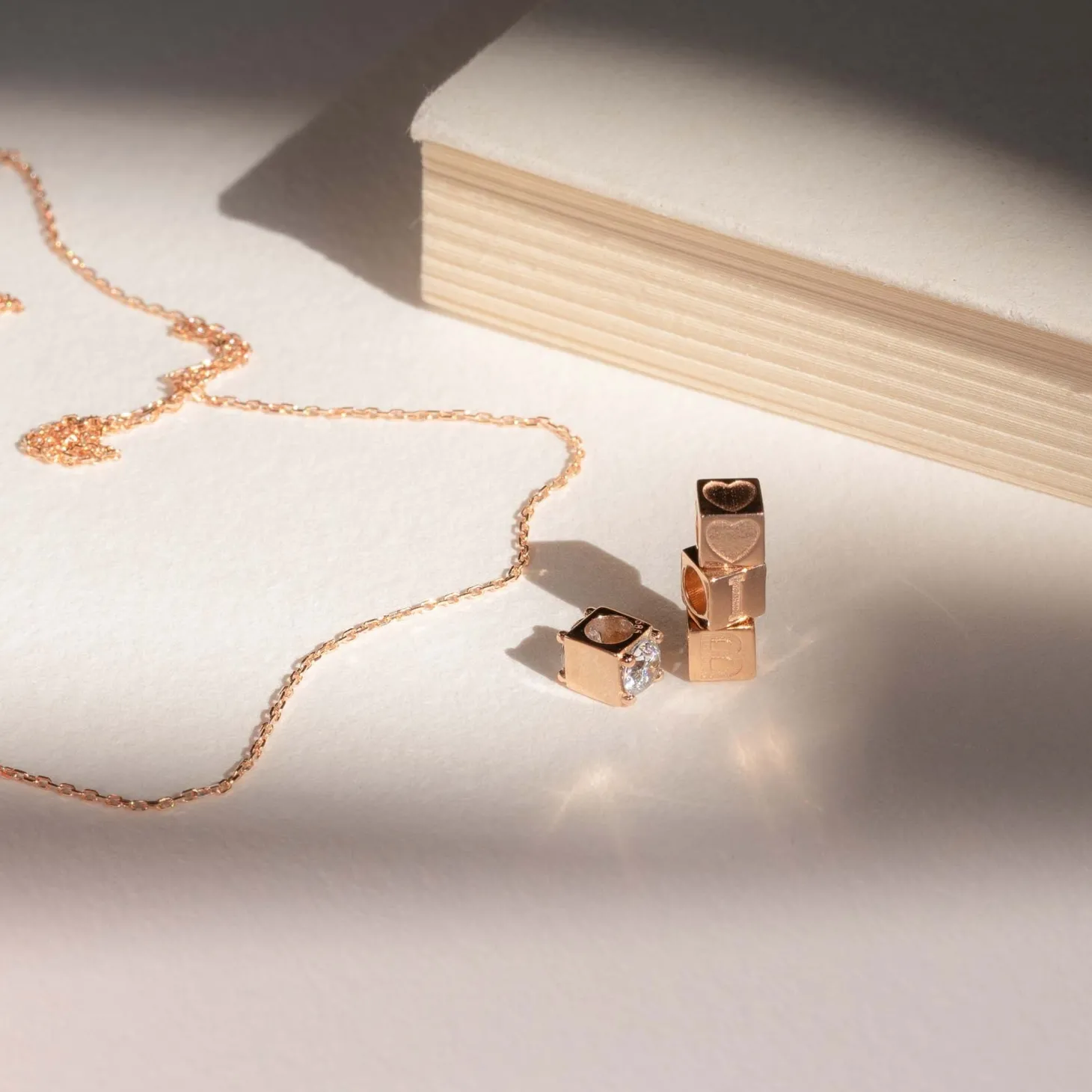 Isabel Bernard La Concorde Nicole 14 karaat rosé gouden collier New