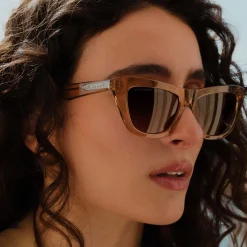 Isabel Bernard La Villette Roselin transparant beige cat eye zonnebril met bruine gradient glazen Best Sale