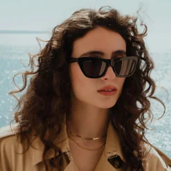 Isabel Bernard La Villette Roselin zwarte cat eye zonnebril met zwarte glazen Cheap