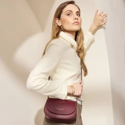 Isabel Bernard Montmartre Manon bordeaux rode leren crossbody tas van natuurleer Fashion
