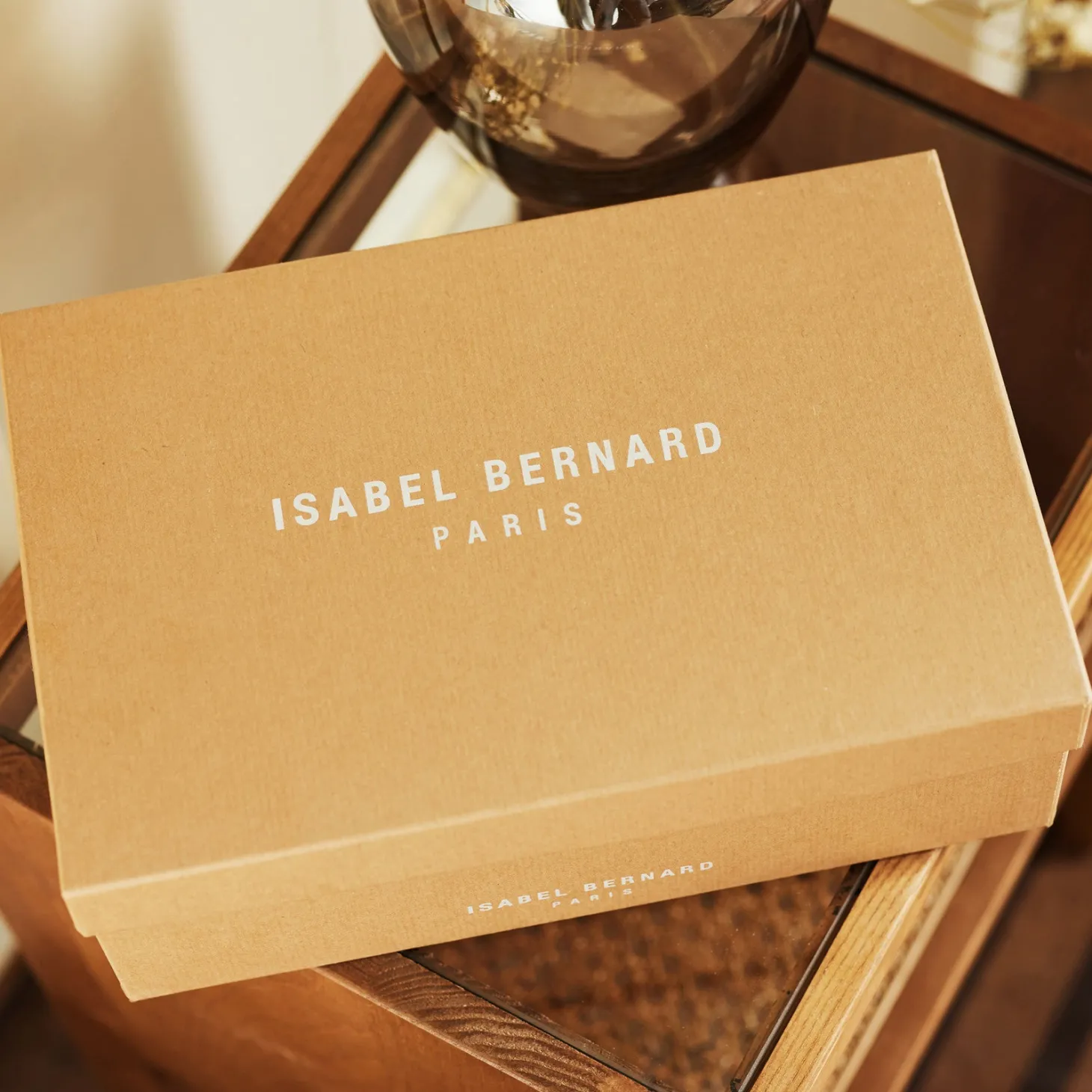 Isabel Bernard Vendôme Marie beige suède mocassins Cheap