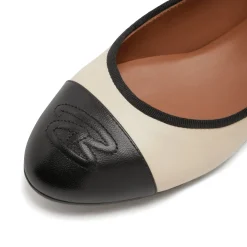 Isabel Bernard Vendôme Ynes crème leren ballerina's van kalfsleer New